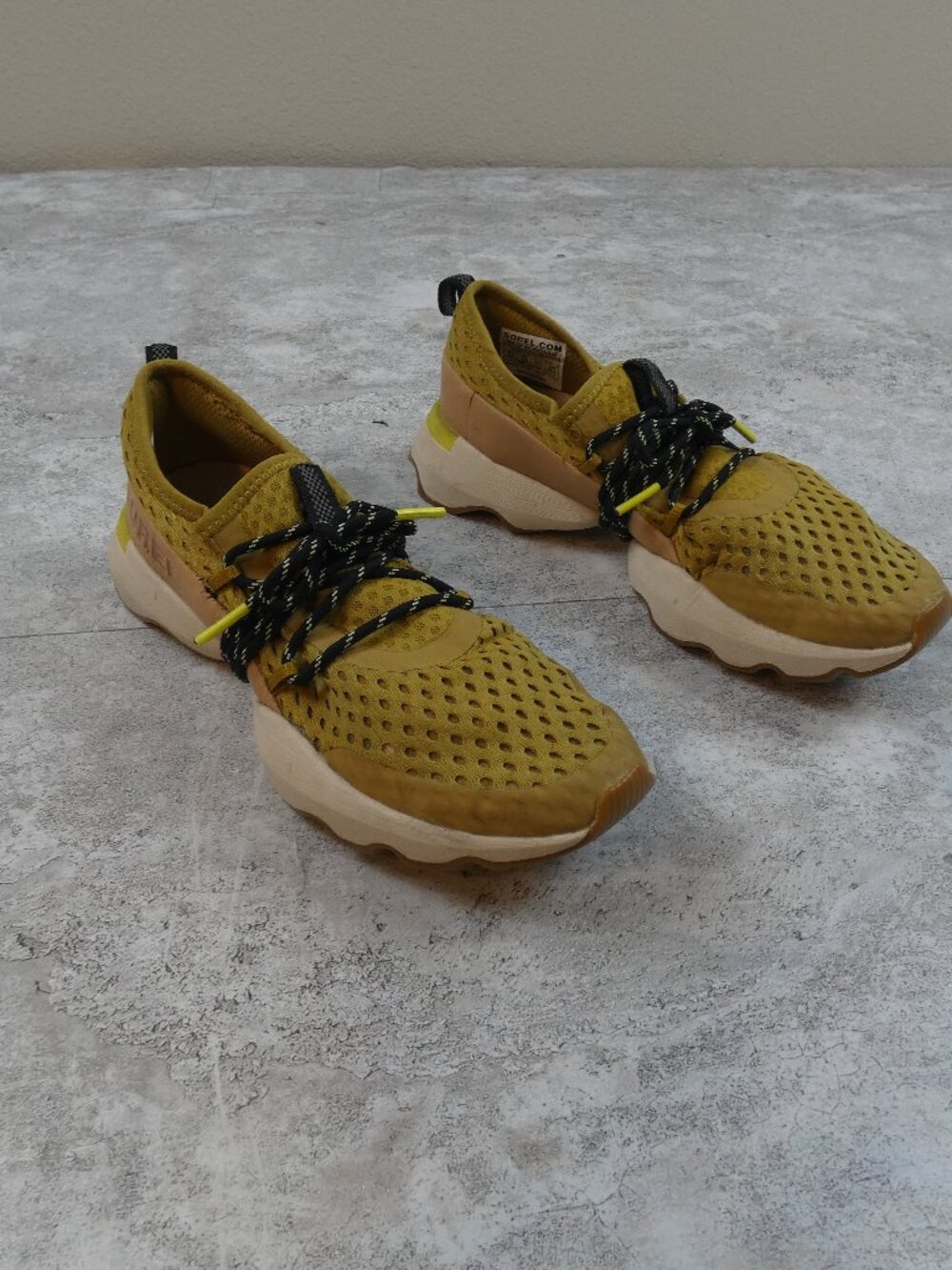 Sorel Sneaker Gold Yellow Kinetic Impact Lace Trainer